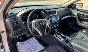 
										2017 Nissan Altima SV V4 2.5 full									
