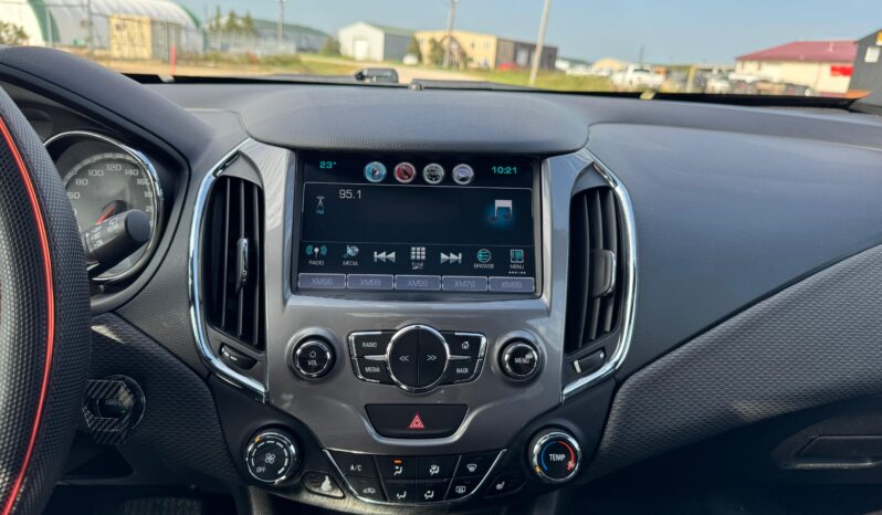 
								2018 Chevy Cruze RS fwd supper full									