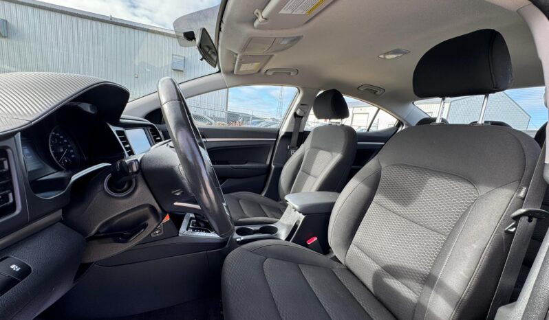 
								2020 Hyundai elantra preferred supper full									