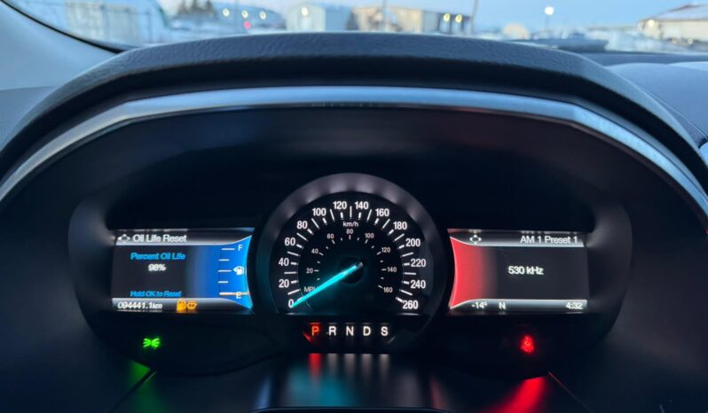 
								2018 Ford Edge titanium AWD full									