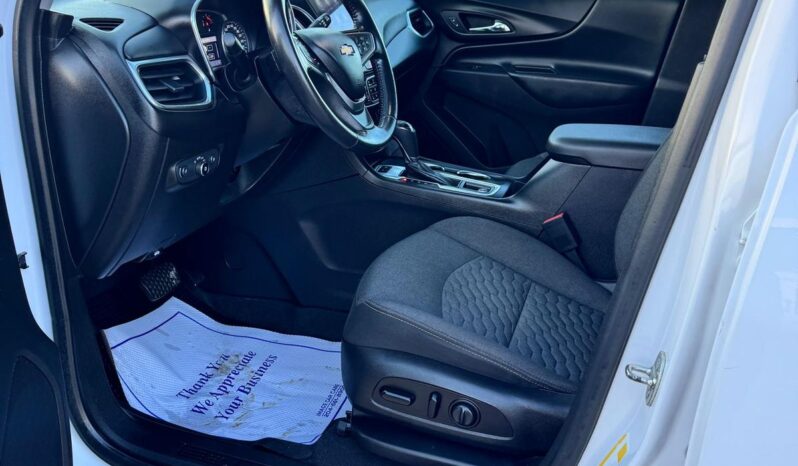 
								2020 Chevrolet equinox 2.0T L AWD full									