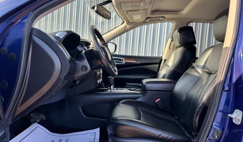 
								2017 Nissan Pathfinder SL platinum AWD full									